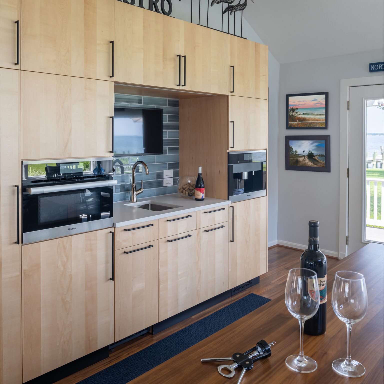 maple kitchen cabinets