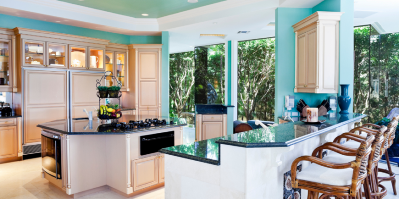 9 Amazing Kitchen Design Ideas Using Maple Cabinets for a Fresh Look ...