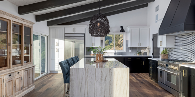 9 Amazing Kitchen Design Ideas Using Maple Cabinets for a Fresh Look ...