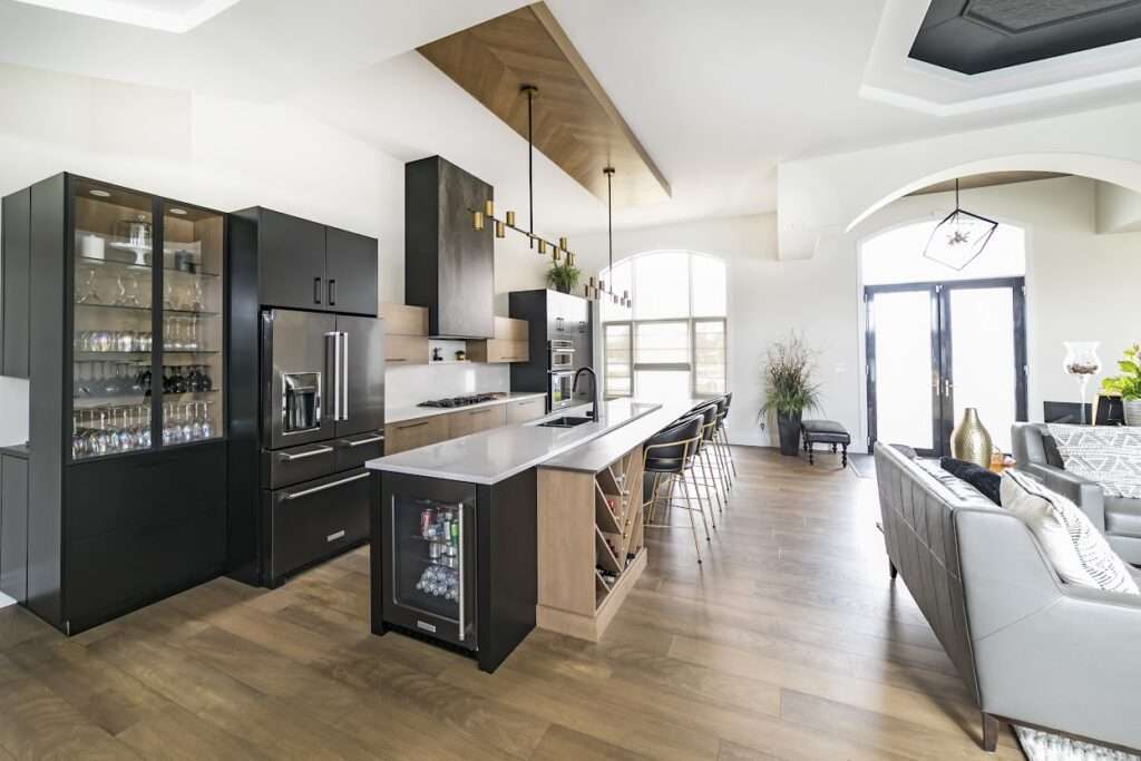 modern black and wood kitchen