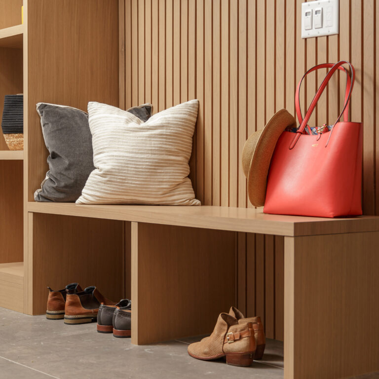 Chic Boot Room - Image 7