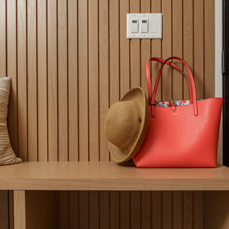 Chic Boot Room - Image 6
