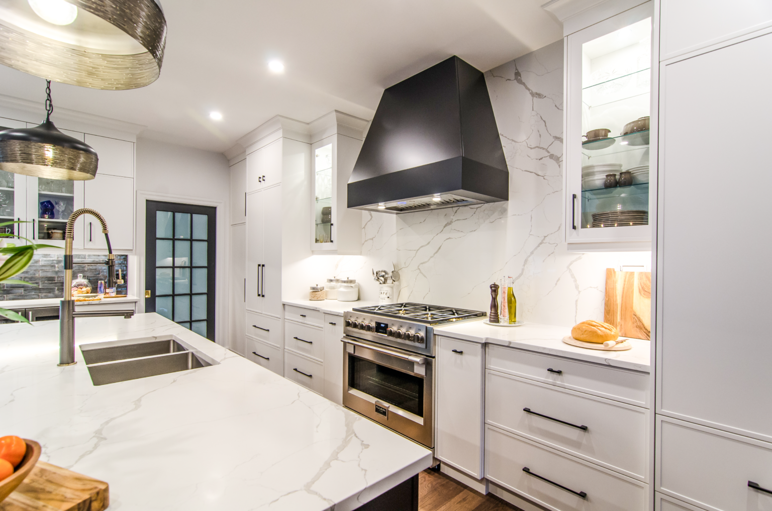 16 Shaker Kitchen Ideas for a Beautiful Home