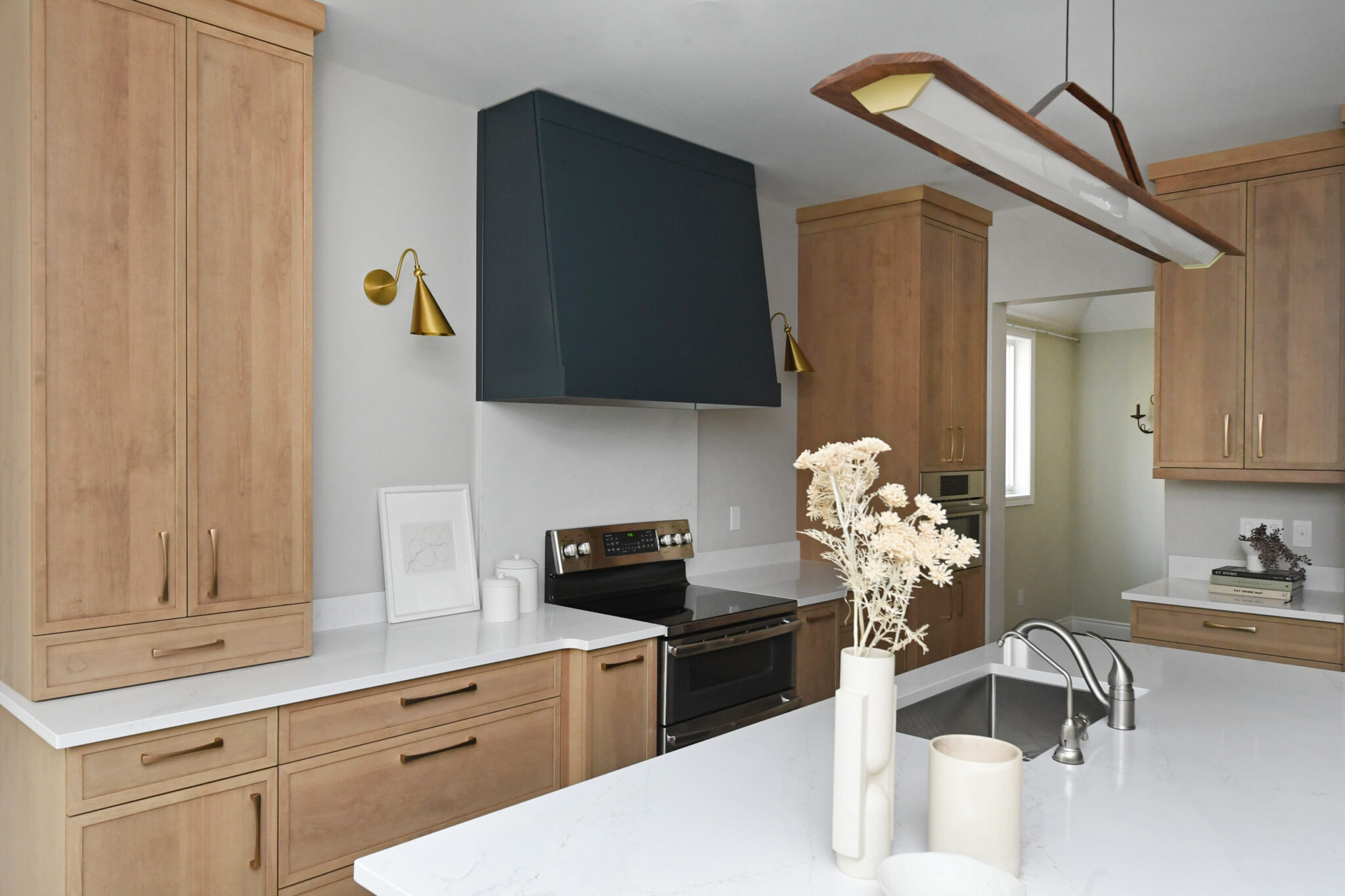 The Best Ideas for Wood Cabinets with White Countertops