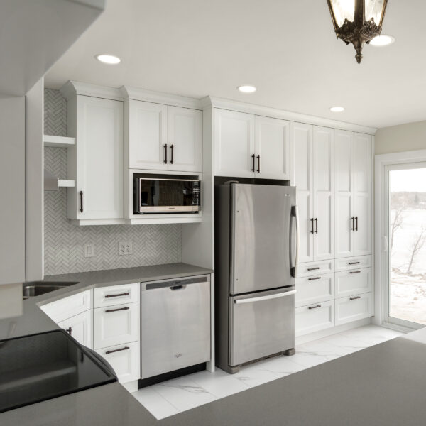 Bright & Airy - Image 2