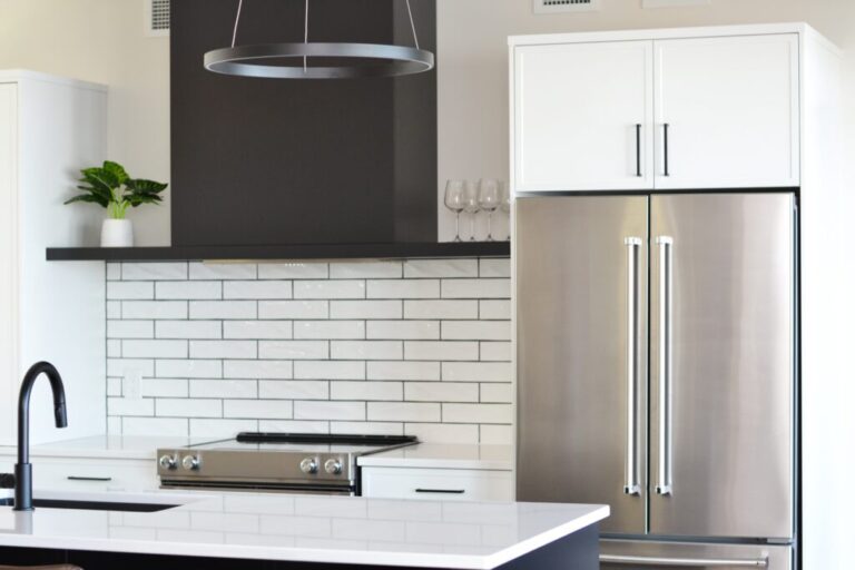 kitchen with subway tile backsplash