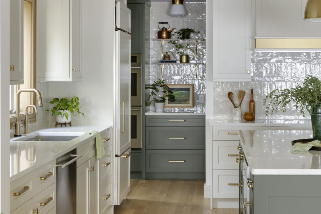 white cabinets with gold hardware