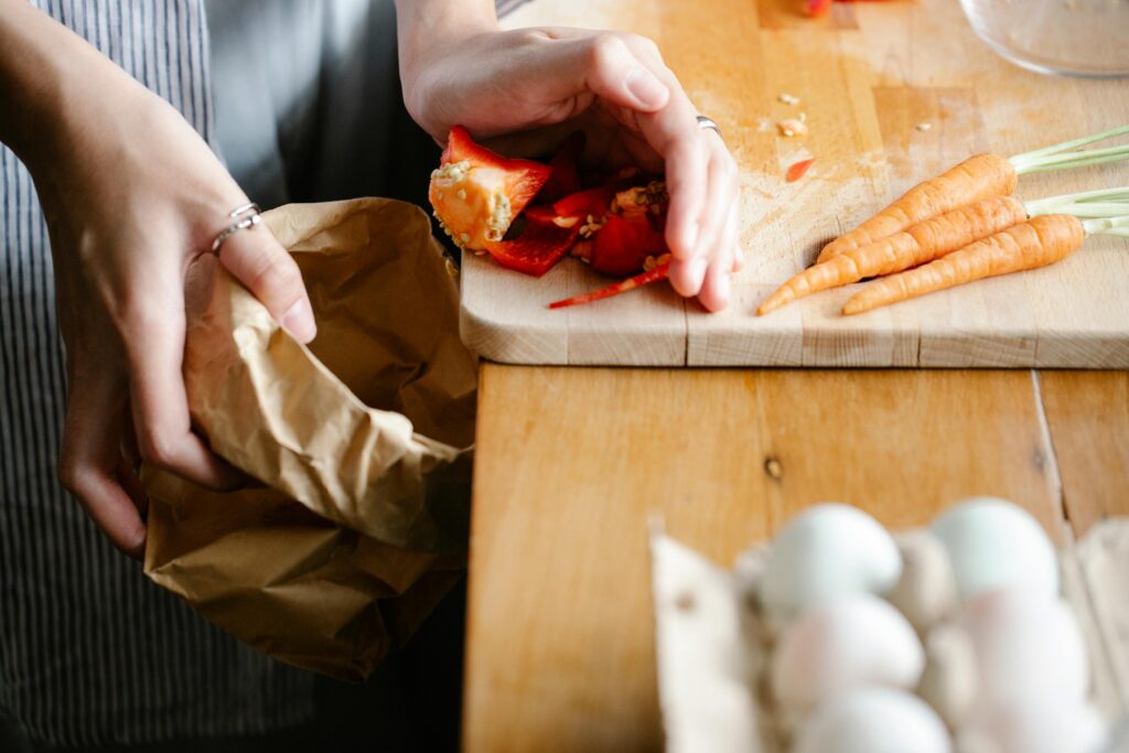 composting kitchen food scraps