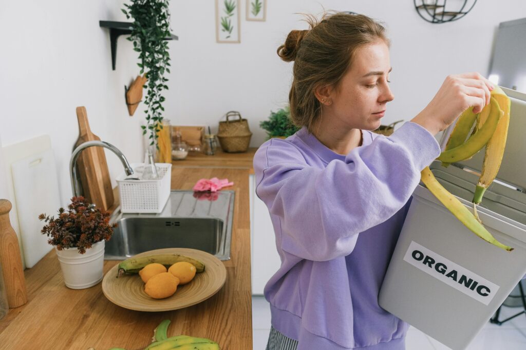 composting kitchen food scraps