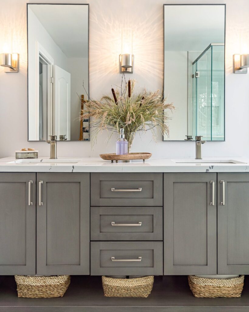 bathroom vanity
