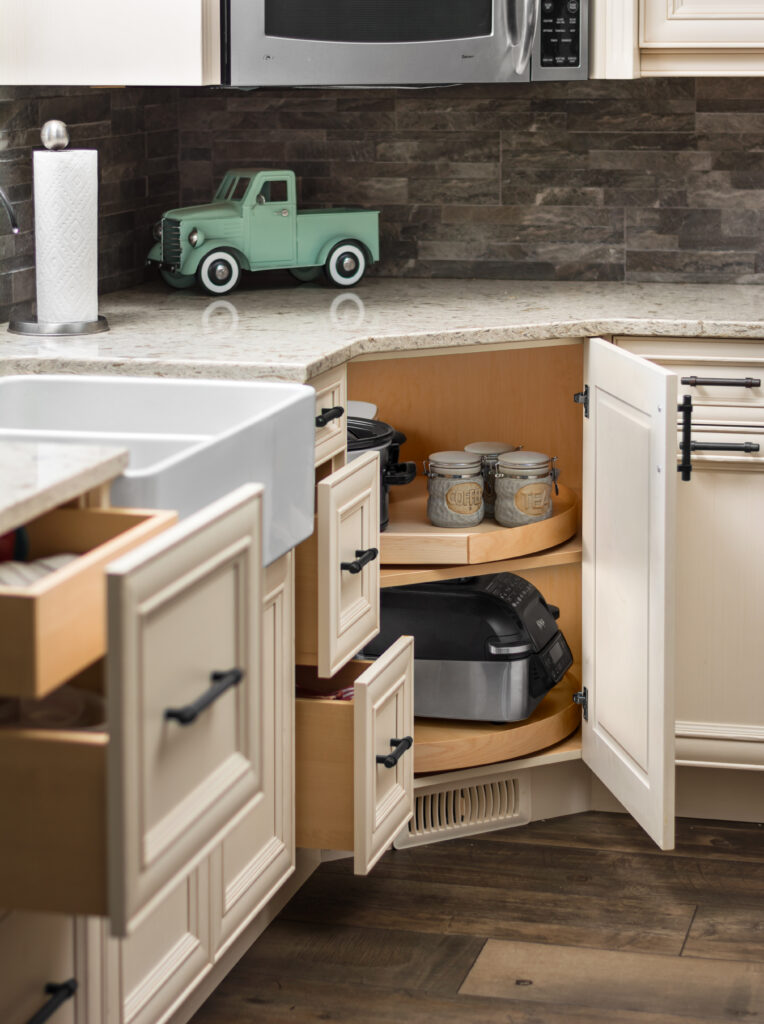 full overlay cabinets