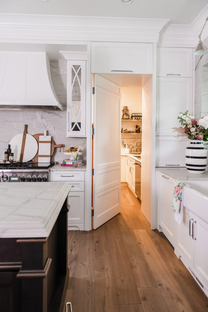 kitchen cabinet moulding
