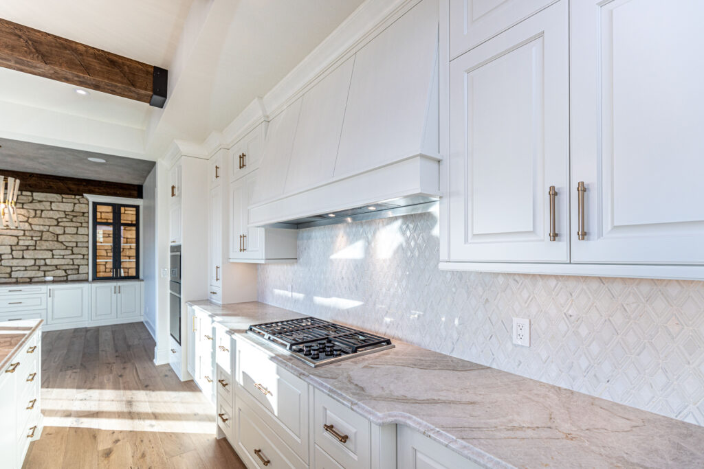 kitchen cabinet moulding