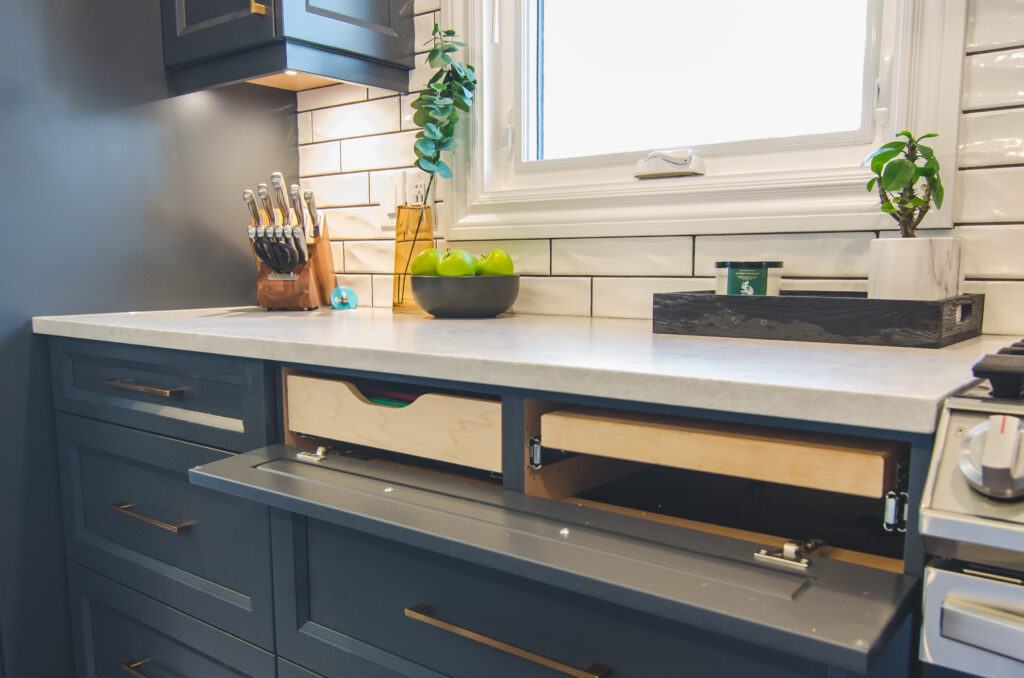 navy blue cabinets with gold hardware