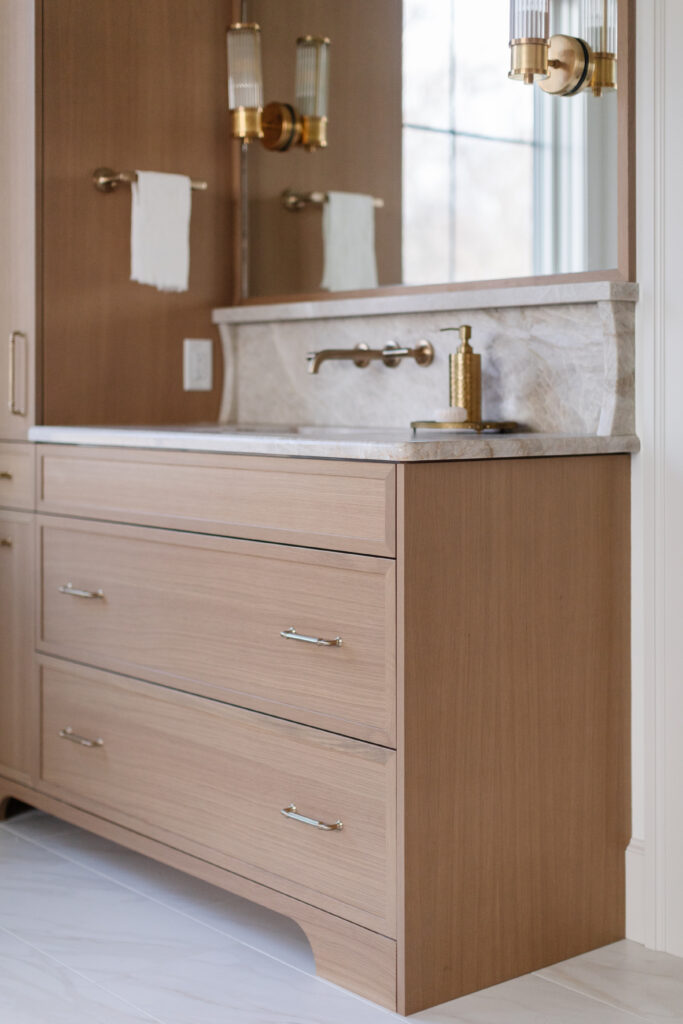 how to style a bathroom vanity