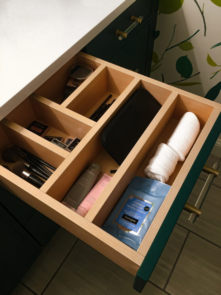 bathroom vanity