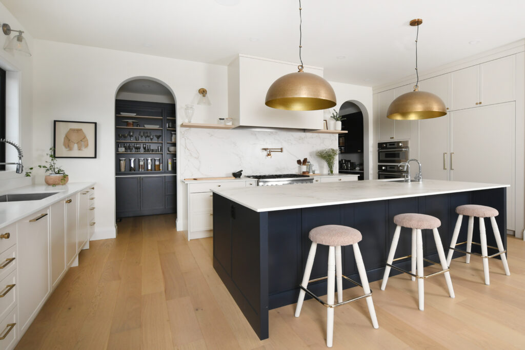 large kitchen light fixtures