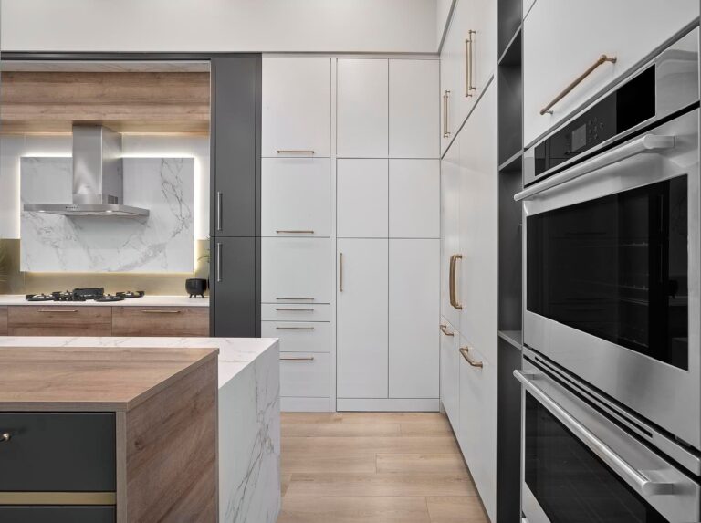 Thermofoil Kitchen Cabinets