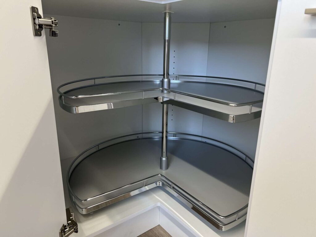 pots and pans organizer