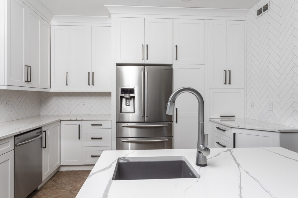 inset cabinets vs frameless cabinets