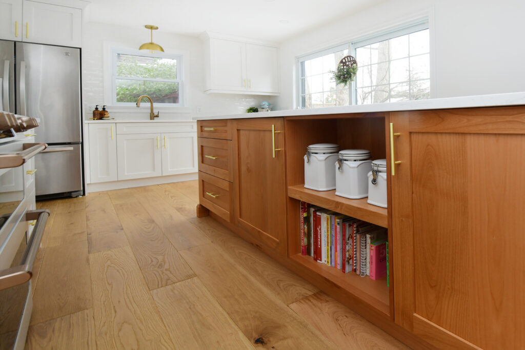 inset cabinets and frameless cabinets