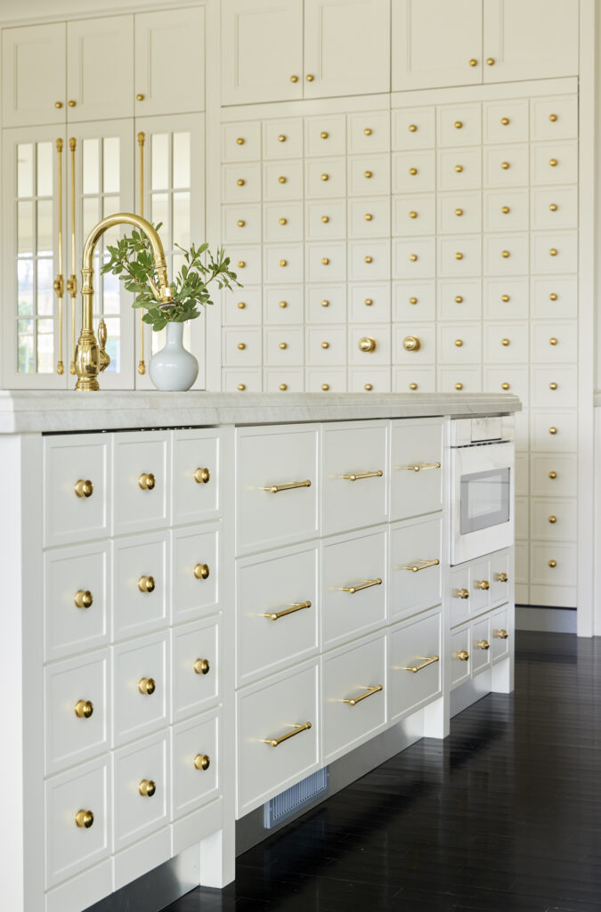 Kitchen Knobs and Pulls