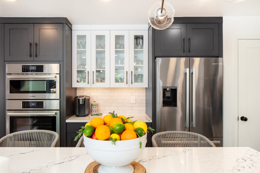 Centerpiece Kitchen Island Decor Ideas