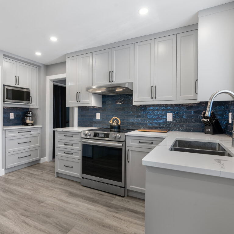 White yet bright kitchen in Pavilion Grey