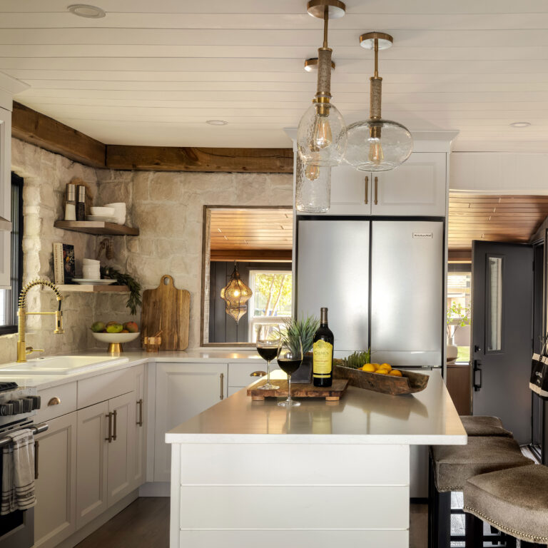 Beautiful cottage style kitchen