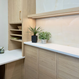 Office in Light Natural Casella Oak and Heartwood Walnut