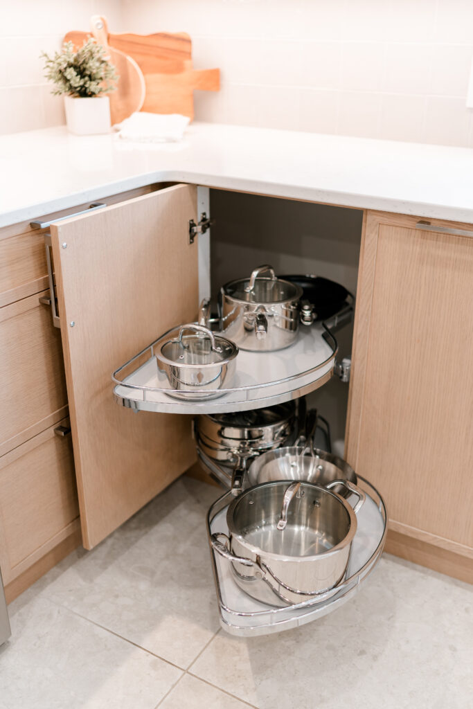 canadian kitchen cabinets