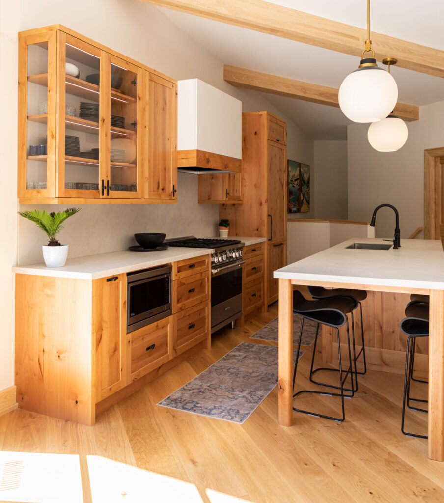 Wood floors in kitchen design idea