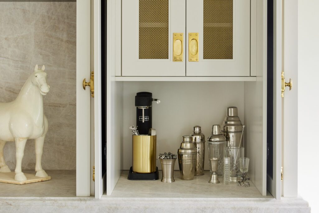 unique kitchen cabinet hardware