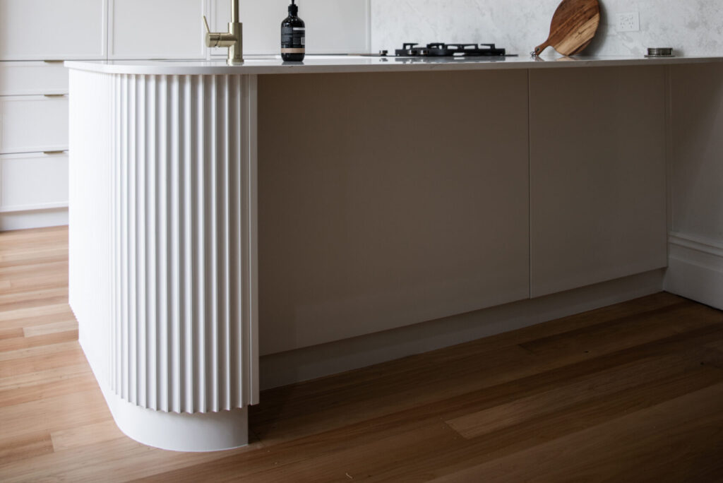 round kitchen island